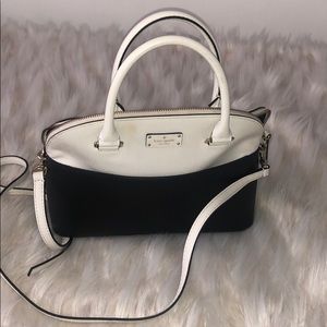 Kate Spade Carryall bag with authentication card.